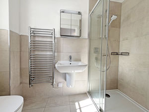 Photo 34- click for photo gallery